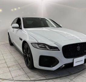 2021 Jaguar XF