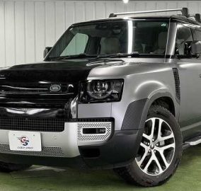 2023 Landrover Defender 130 Eastnor Edition