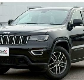 2019 Jeep Grand Cherokee Laredo