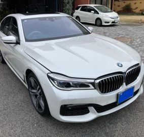 2019 BMW 740e Performance Sport