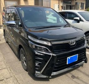 2020 Toyota Voxy ZS