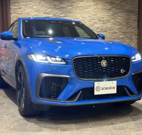 2021 Jaguar F-Pace SVR