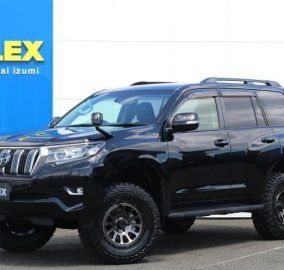 2020 Toyota Land Cruiser Prado
