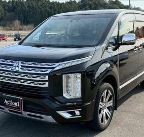 2020 Mitsubishi Delica