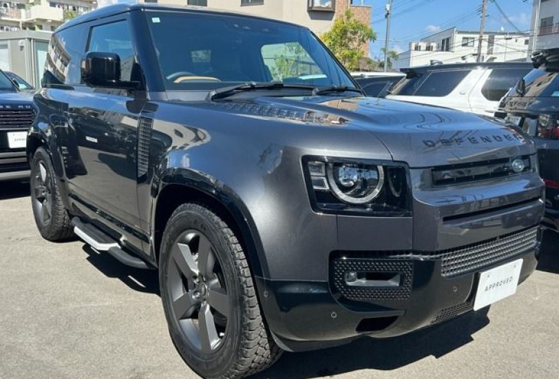 2023 Land Rover Defender 90