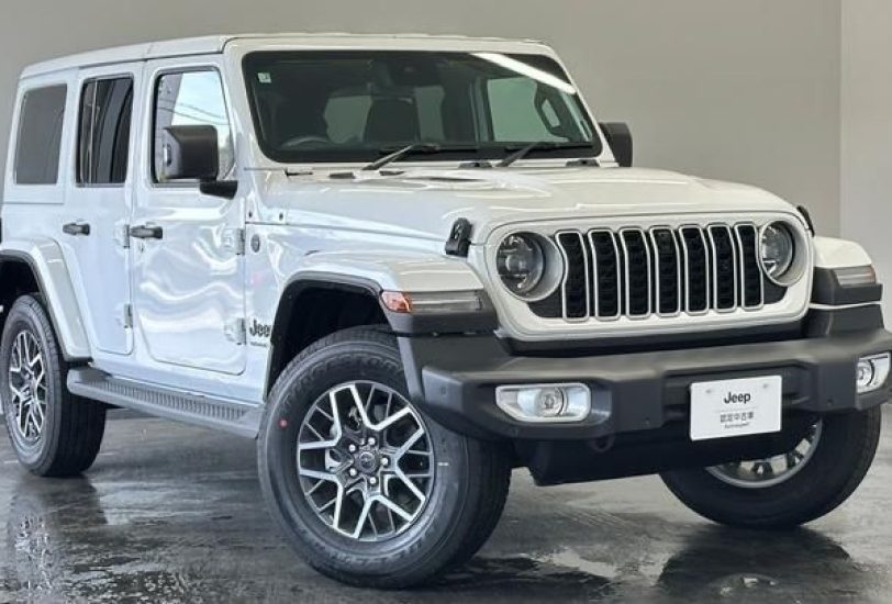 2025 Jeep Chrysler Wrangler Unlimited Sahara