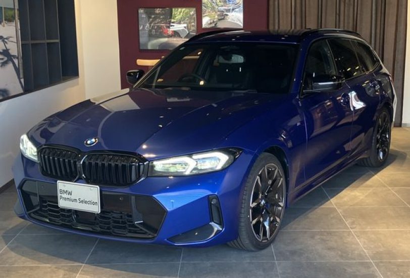 2025 BMW 3 Series Touring City Traffic Grid: ~12.2 km/l (8.2 L/100km). Highway Long Cruise: ~18.5 km/l (5.4 L/100km). Total Fuel Tank Capacity: 59 Litres.