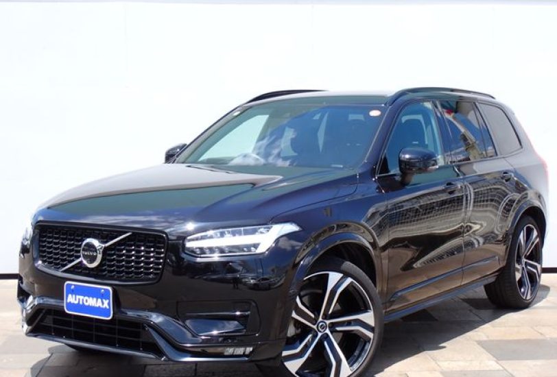 2021 Volvo XC90 B6 R-Design