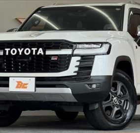 2023 Toyota Land Cruiser 300 Series GR Sport