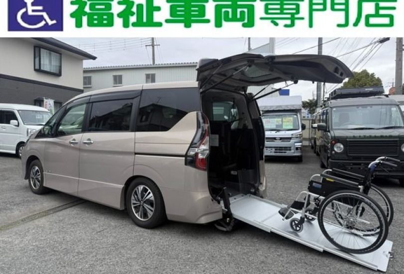 2021 Nissan Serena e-Power Highstar V For PWDs