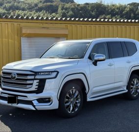 2023 Toyota Land Cruiser ZX 300 Series