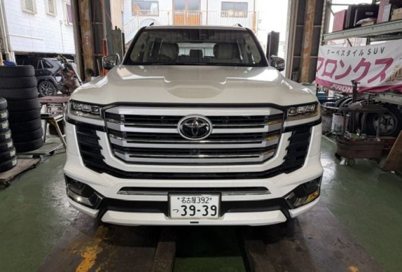 2025 Toyota Land Cruiser ZX 300 Series