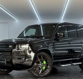 2022 Landrover Defender 110X -Dynamic HSE