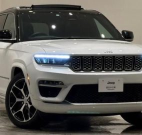 2023 Jeep Grand Cherokee Summit Reserve