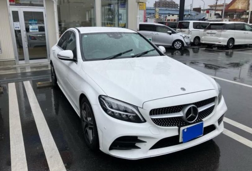 2019 Mercedes-Benz C180