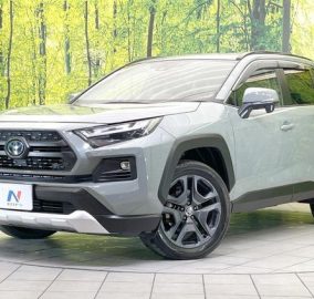 2022 Toyota RAV4 Adventure Hybrid AWD