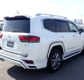 2023 Toyota Land Cruiser ZX 300 Series