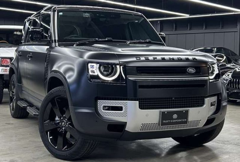 2023 Landrover Defender 110 Eastnor Edition