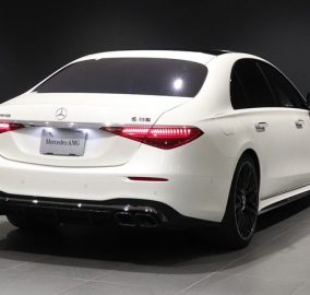 2023 Mercedes-AMG S63