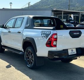 2024 Toyota Hilux