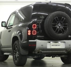 2023 LandRover Defender 90 S P300