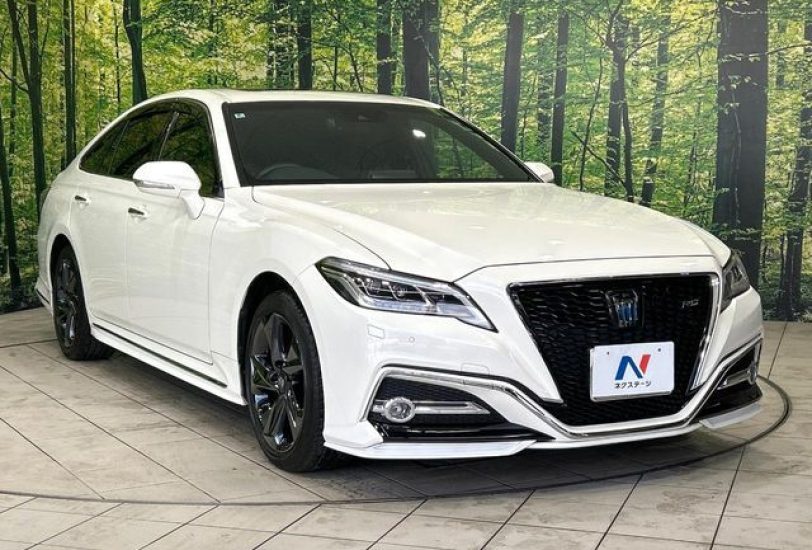 2020 Toyota Crown RS Hybrid
