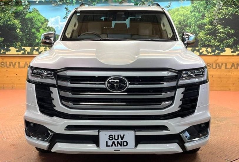 2023 Toyota Land Cruiser ZX 300