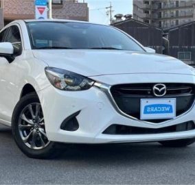 2018 Mazda Demio SkyActiv