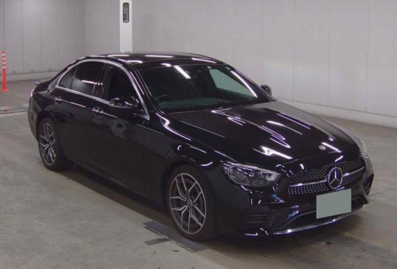 2022 Mercedes-Benz E200
