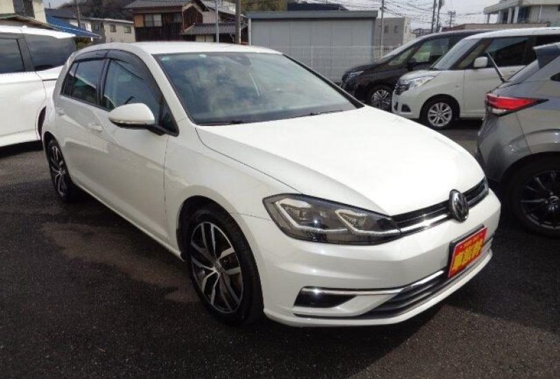 2018 Volkswagen Golf TSI