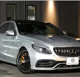 Mercedes-Benz C63