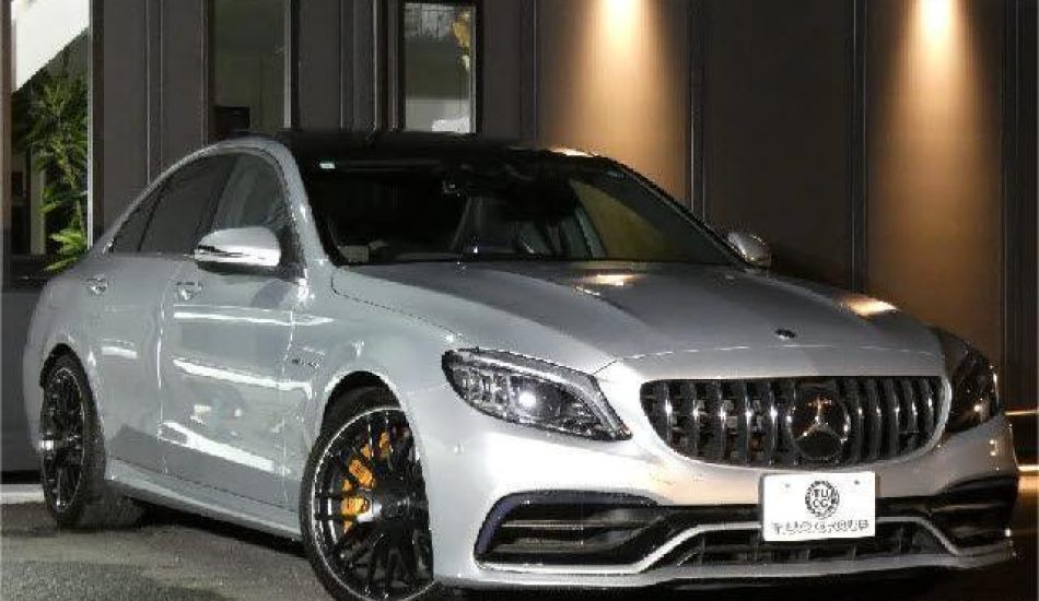 Mercedes-Benz C63