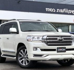 2021 Toyota Landcruiser V8