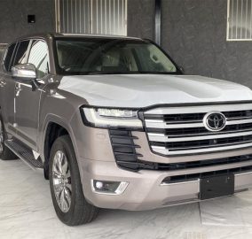 2024 Toyota Landcruiser ZX