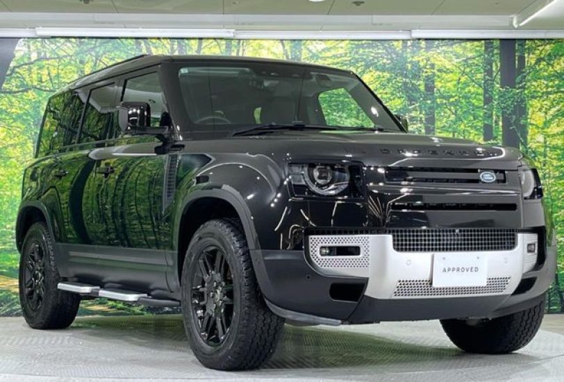 2023 Land Rover Defender 110 S