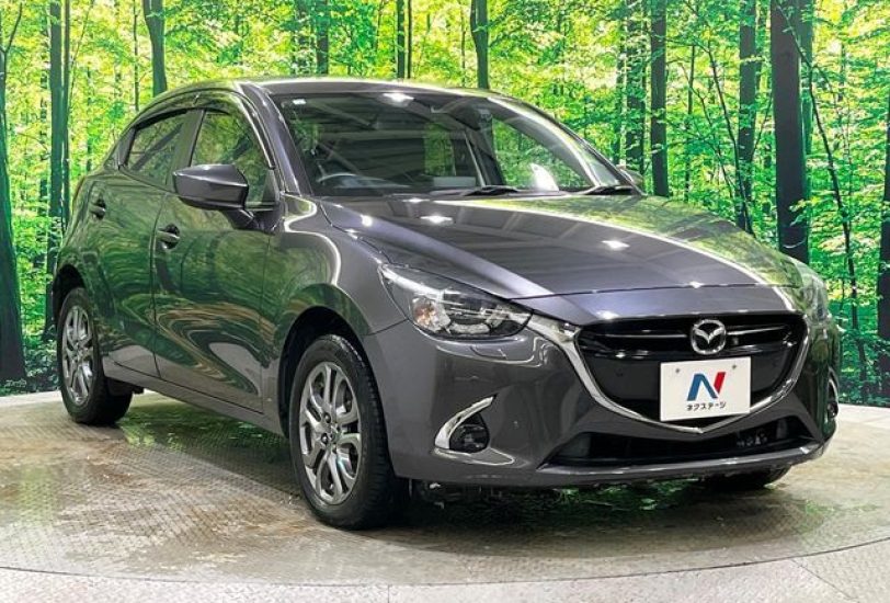 2019 Mazda Demio