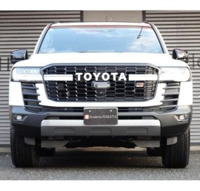 2024 Toyota LC300 GR Sport