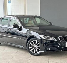 2019 Toyota Crown S