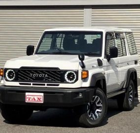 Toyota Landcruiser 76 Series