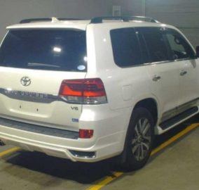 Toyota Landcruiser V8 ZX