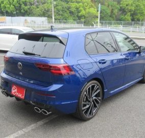 2022 Volkswagen Golf R Mk8