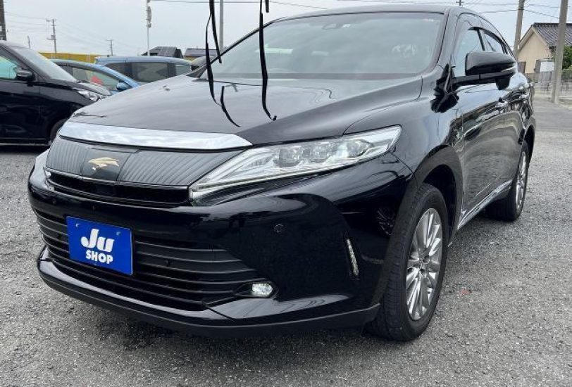 Toyota Harrier 4WD