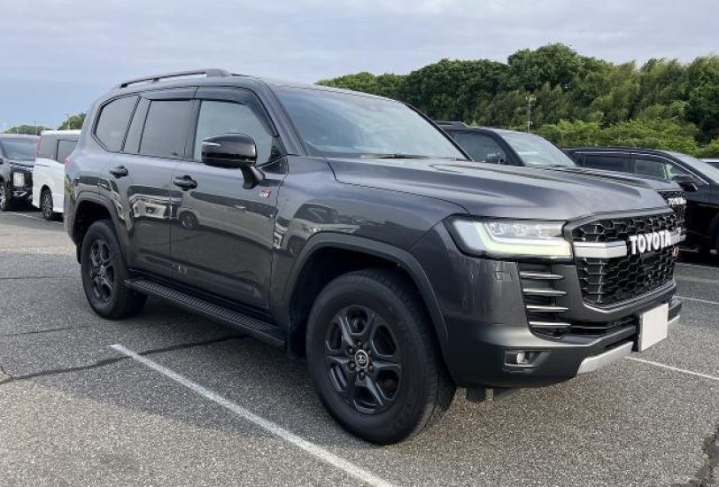 2023 Toyota LC300 GR Sport