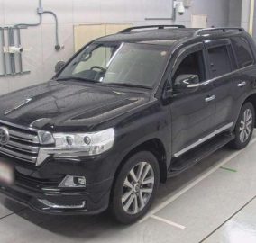 Toyota Landcruiser ZX V8