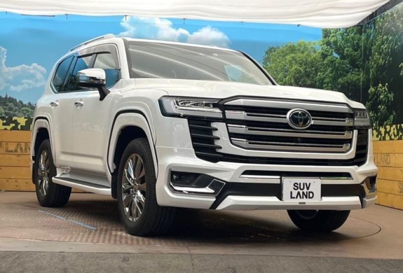2023 Toyota Land Cruiser ZX 300