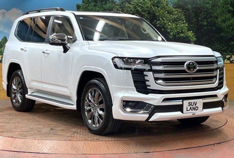 2023 Toyota Land Cruiser ZX 300