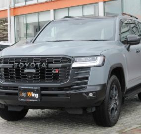 Toyota LC300 GR Sport