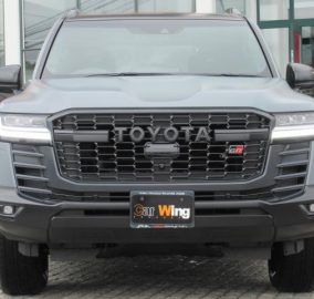 Toyota LC300 GR Sport