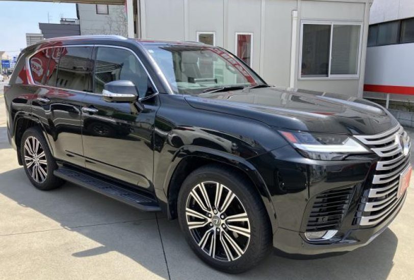 Lexus LX600 2024