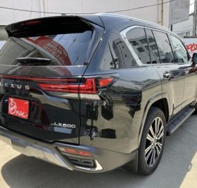 Lexus LX600 2024